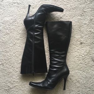 Charles David black knee high heeled boots, sz 37